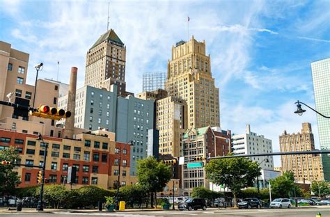 How to convert Newark, New Jersey, United States time to Manila .